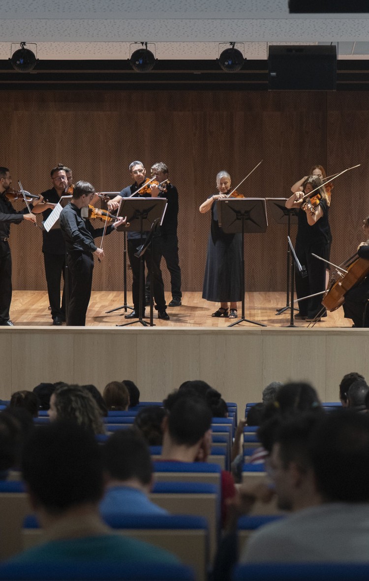 Antonio Morales asiste al concierto de la Orquesta Filarmónica de Gran Canaria en la Ciudad San Juan de Dios
