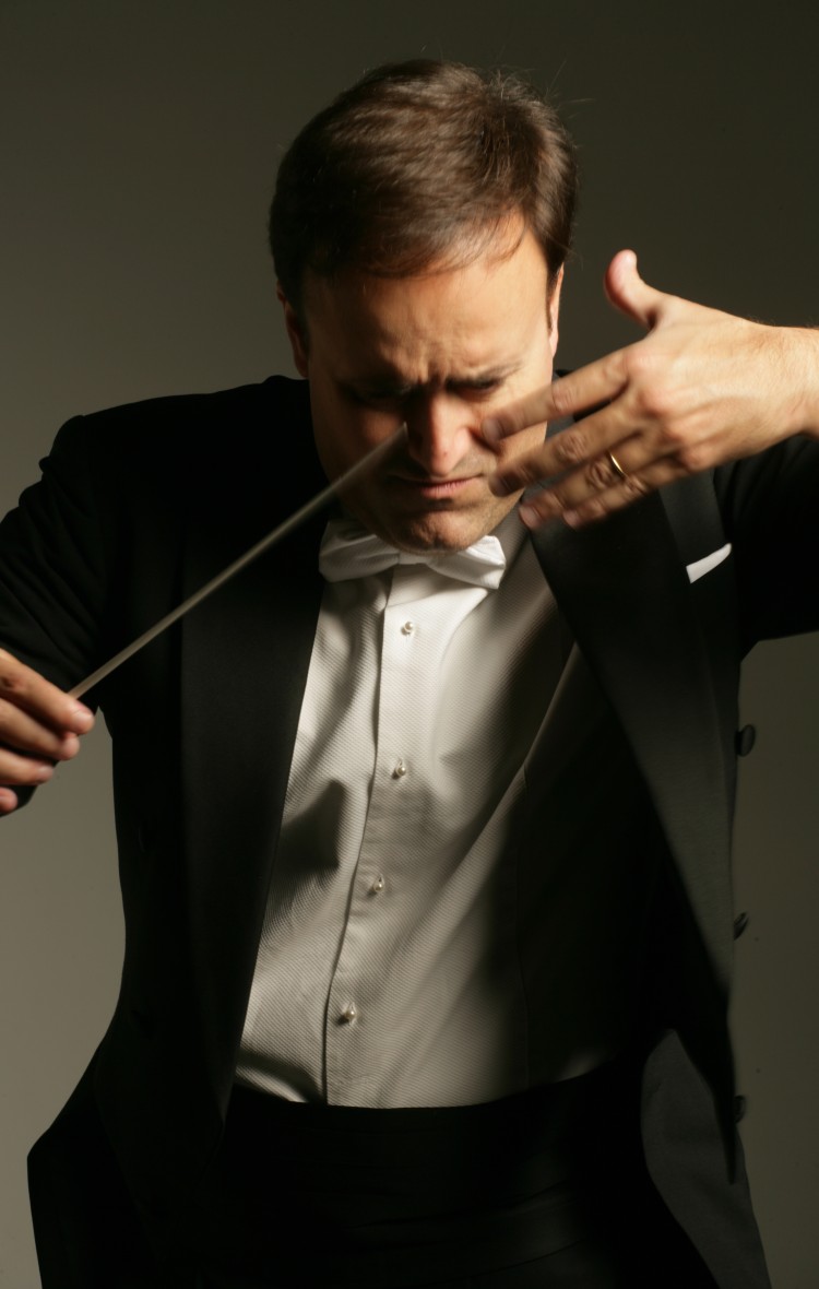 Karel Mark Chichon impartirá una nueva serie de Clases Magistrales de dirección de orquesta con la Orquesta Filarmónica de Gran Canaria