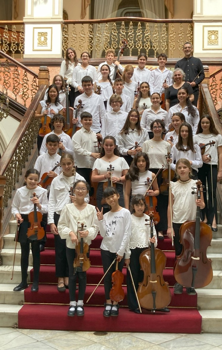 La Agrupación de Cuerda de nuestra Academia celebra la Primavera con música