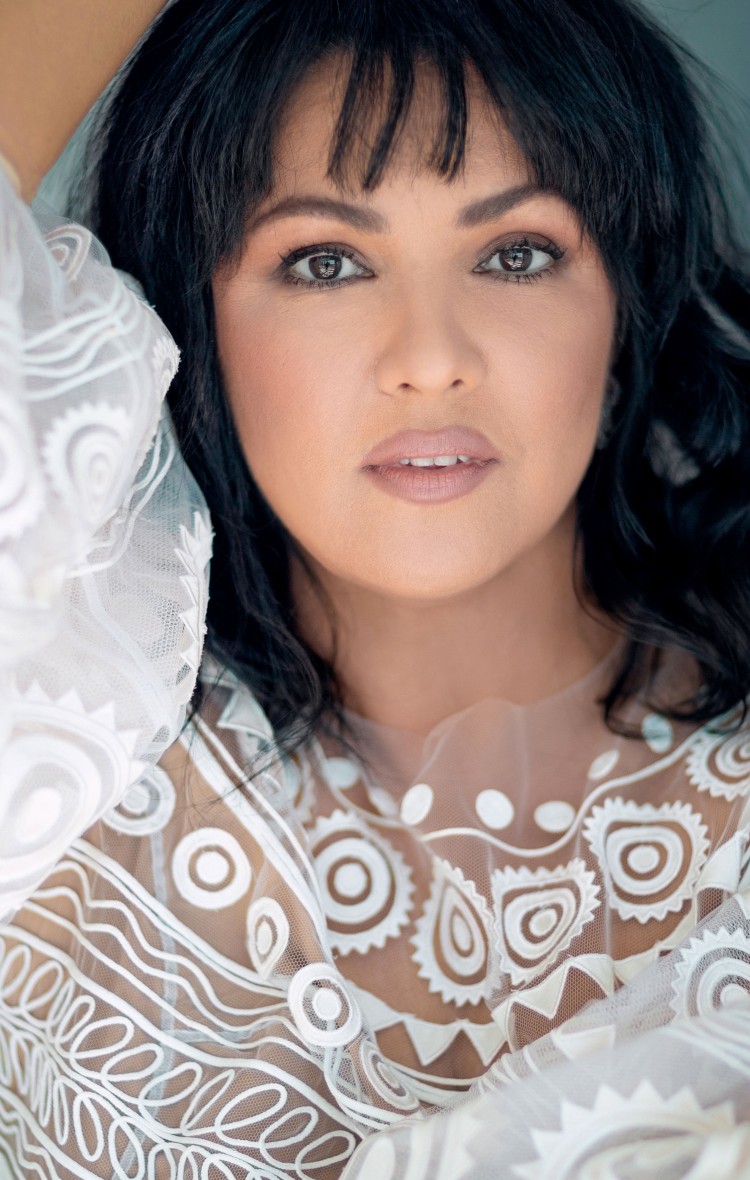 Anna Netrebko junto a la Orquesta Filarmónica de Gran Canaria