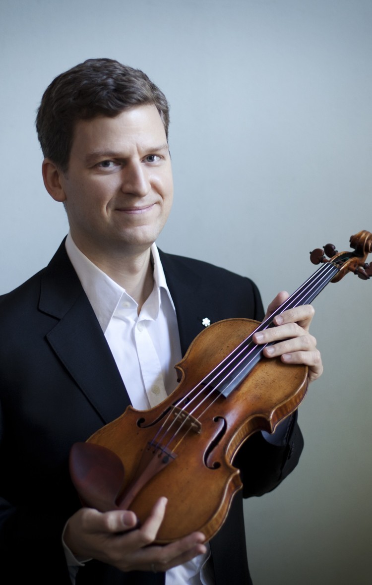 Adrian Leaper dirigirá Britten y Elgar a la Orquesta Filarmónica de Gran Canaria con James Ehnes como solista