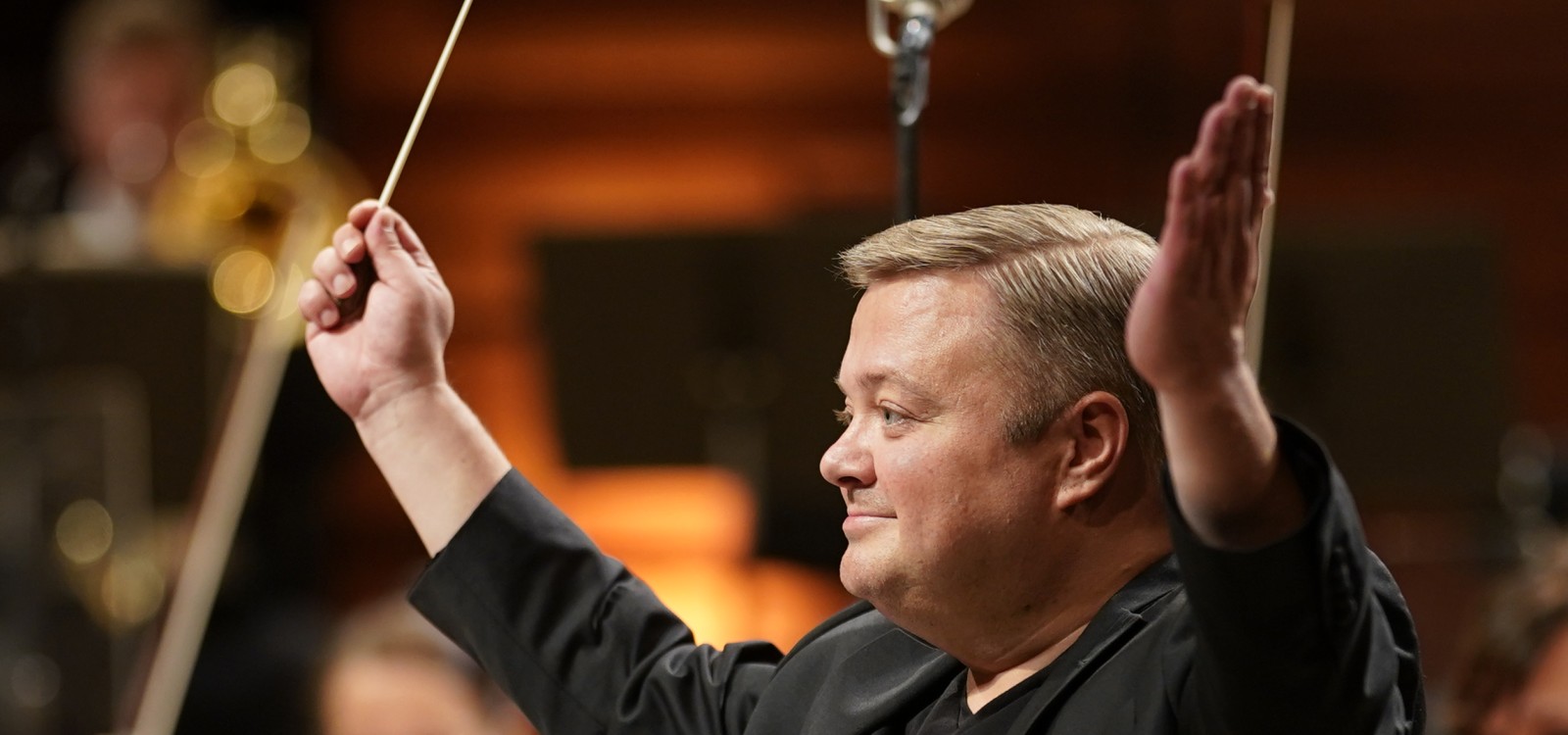 Mikko Franck dirige la Sinfonía nº 7 de Bruckner en su debut con la Orquesta Filarmónica de Gran Canaria