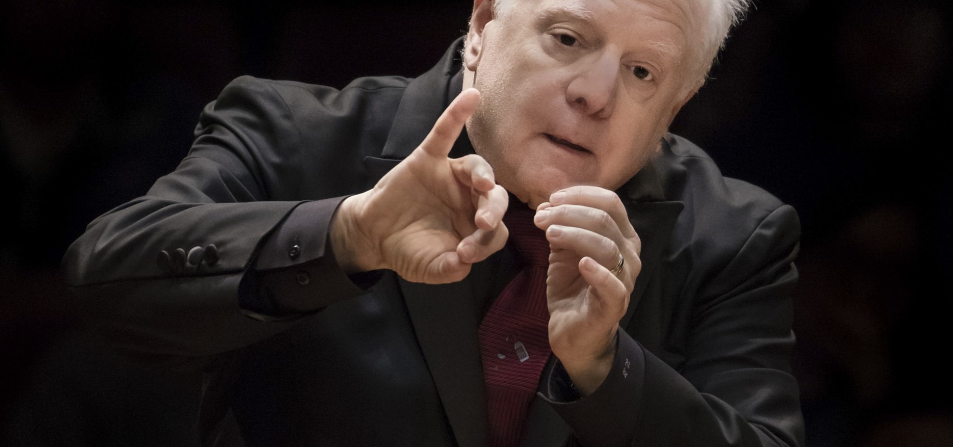 Leonard Slatkin dirige “La consagración de la primavera” de Stravinski al frente de la Orquesta Filarmónica de Gran Canaria