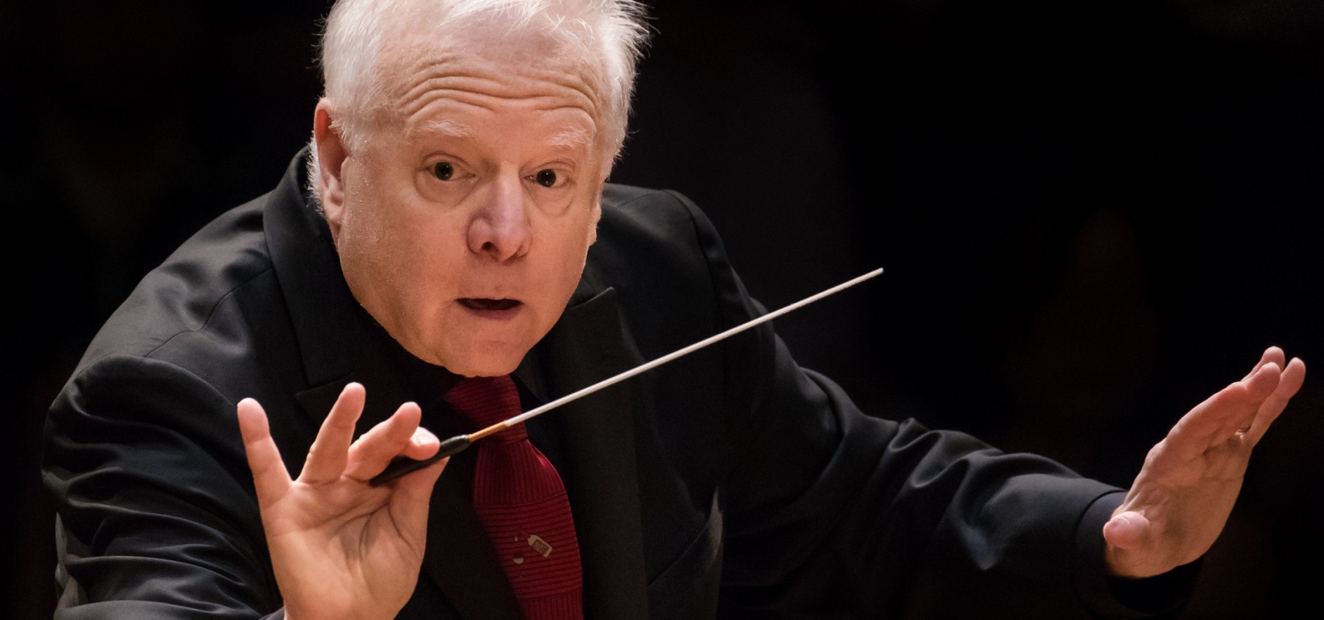 Slatkin dirige Schubert y Prokofiev